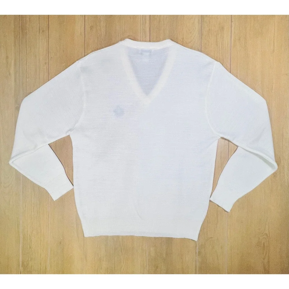 Vintage Izod Mens V-Neck Sweater White Acrylic‎ Knit Crest Logo 30741 J94 Medium